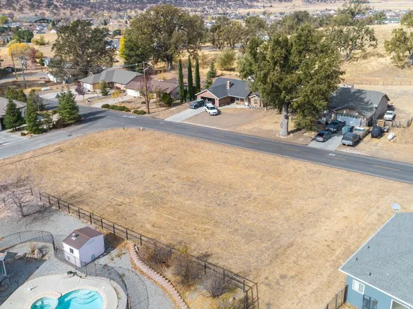 0 Buckpasser Dr Lot 29, Tehachapi, CA 93561