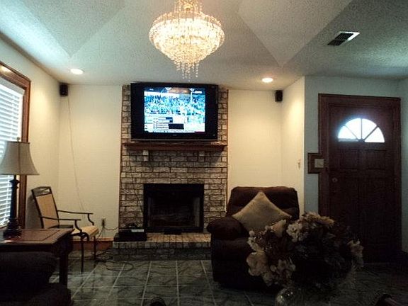 4th image of 1592 Artemisa Ave