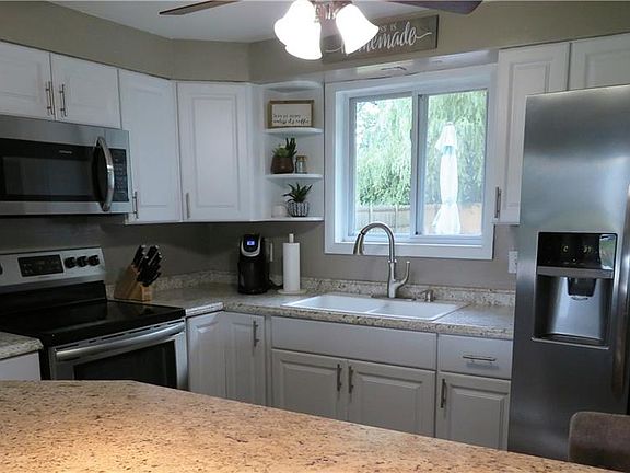 5th image of 5900 Sutton Dr