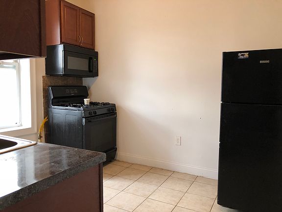 2nd image of 11-13 Gifford Ave #44E
