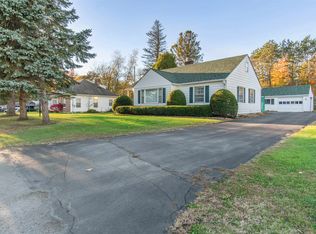 31 Meadow Ln, Gouverneur, NY 13642
