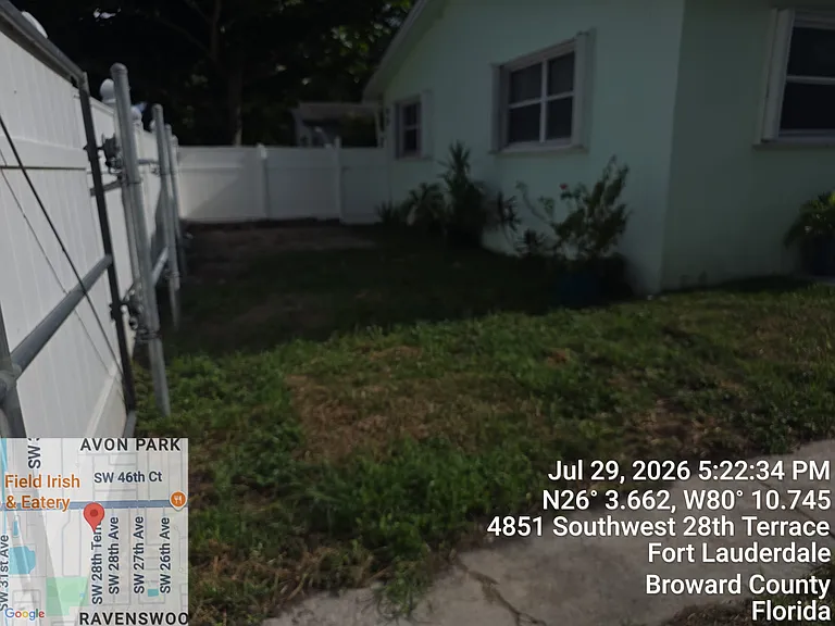 4901 SW 28th Ter — Photo 19