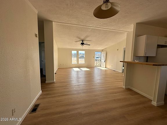 2nd image of 5220 E PEARL Lane