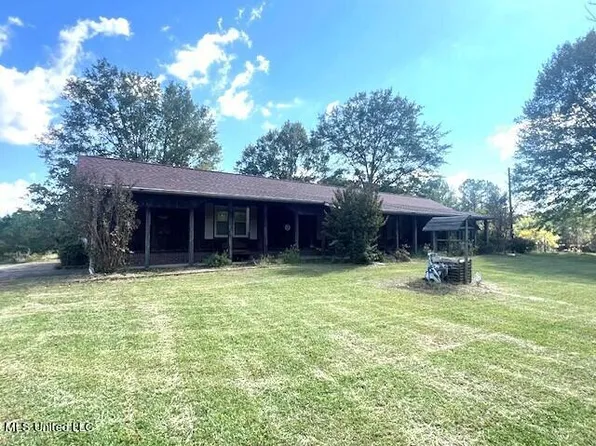 34 Mallard Rd, Como, MS 38685