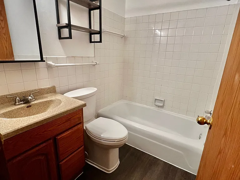 5751 Quincy St #4 — Photo 4