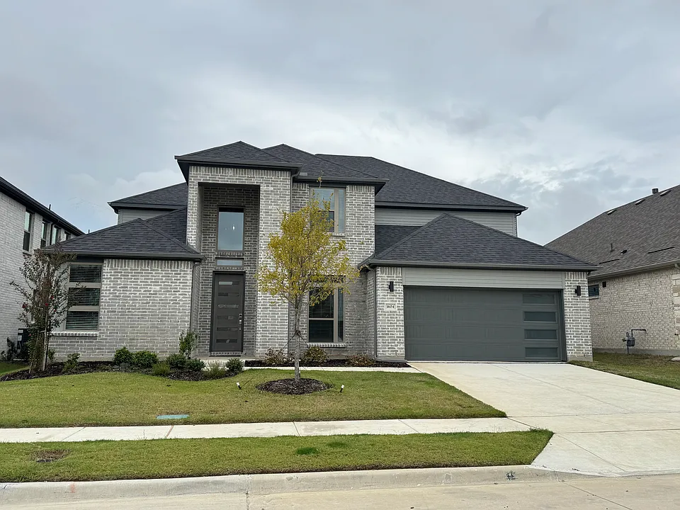1604 Dropseed Dr