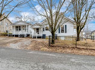 302 Green St, Fayetteville, TN 37334