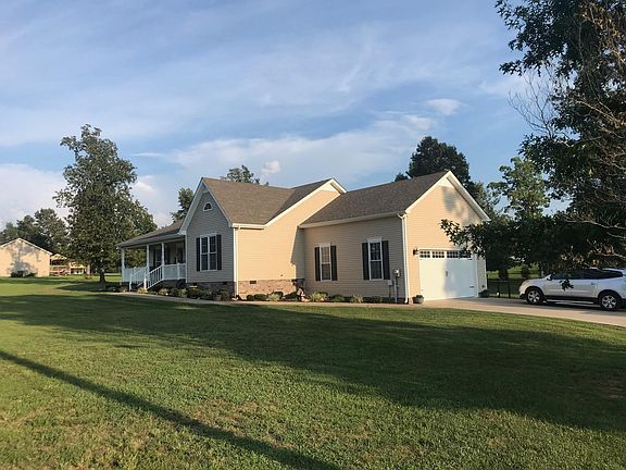 2nd image of 436 Presley Cir