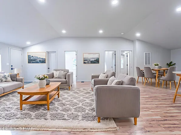 113 Netcong Cir, Pocono Lake, PA 18347
