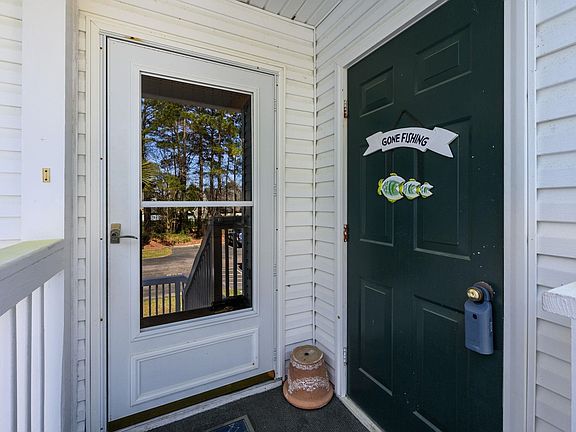 4th image of 870 Fairway Dr. #602CC
