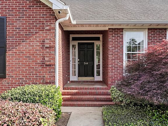 3rd image of 244 Winnstead Dr