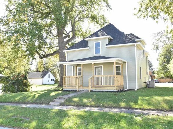 208 E McConnell St, Oxford, IN 47971