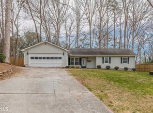 1384 Lakemont Dr, Grayson, GA 30017