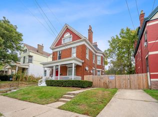 1016 Seton Ave, Cincinnati, OH 45205