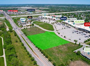 Marketplace Dr, Council Bluffs, IA 51501