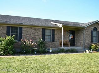 1018 Woodside Dr, Bardstown, KY 40004