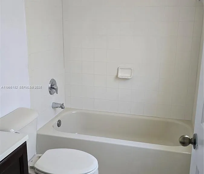 2755 SE 15th Rd #101 — Photo 18