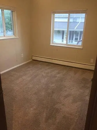 1 bed, 460 sqft, $899 — Photo 4
