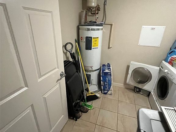 5th image of 13405 97th Avenue E #208