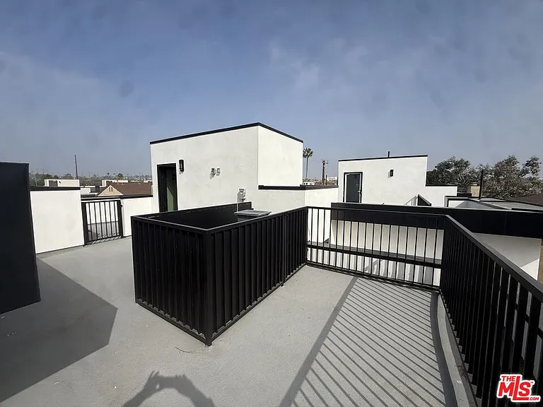 3846 Bentley Ave #3 — Photo 16