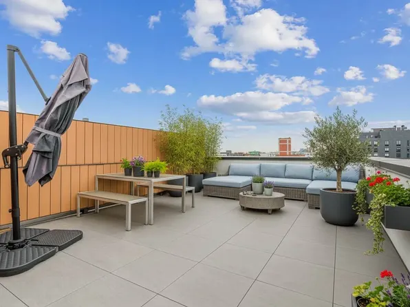 37-14 34th Street image 5 of 6