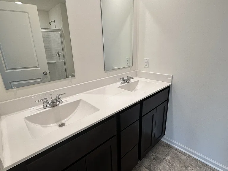 1534 Yosemite Way — Photo 6