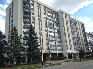 33 N Main St APT 2D, Lombard, IL 60148