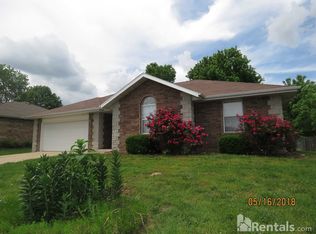 603 Cypress Ave, Nixa, MO 65714
