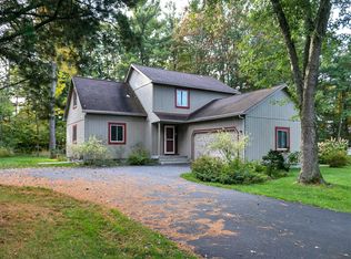 50 Wiltshire Way, Niskayuna, NY 12309