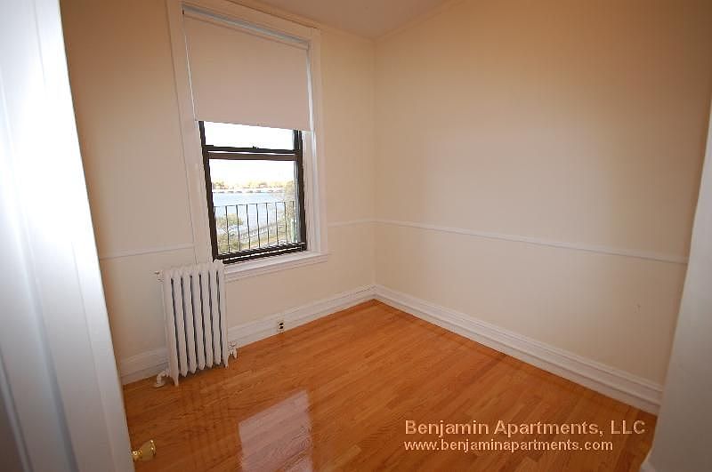 2nd image of 41 Bay State Rd Unit 44RR