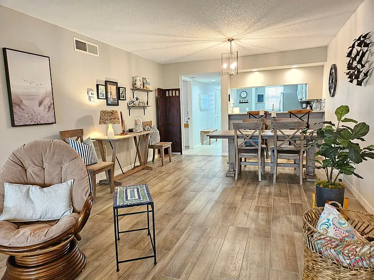 435 Cerromar Ln #329 — Photo 33