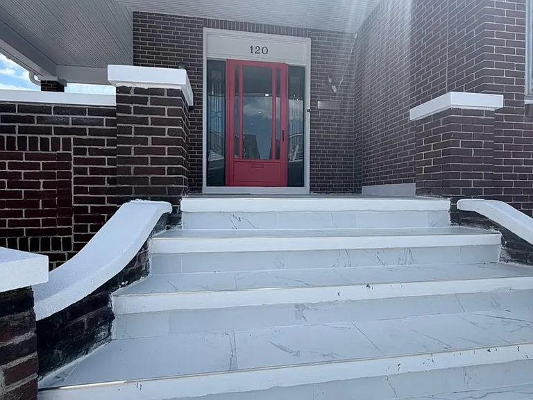 120 Mayberry Ave #1 — Photo 2