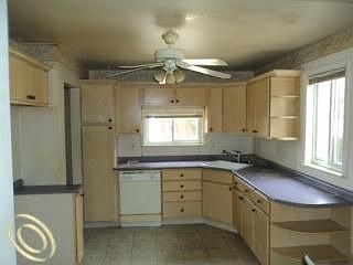 4th image of 3351 McKitrick St