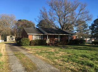 756 Woodstock Rd, Virginia Beach, VA 23464