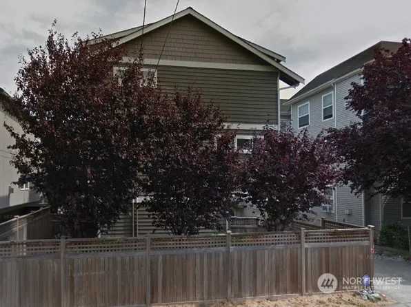 3622 22nd Avenue W #B, Seattle, WA 98199