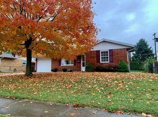 609 S Sunset Dr, Piqua, OH 45356