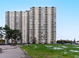 340 Dixon Rd #513, Toronto, ON M9R1T1