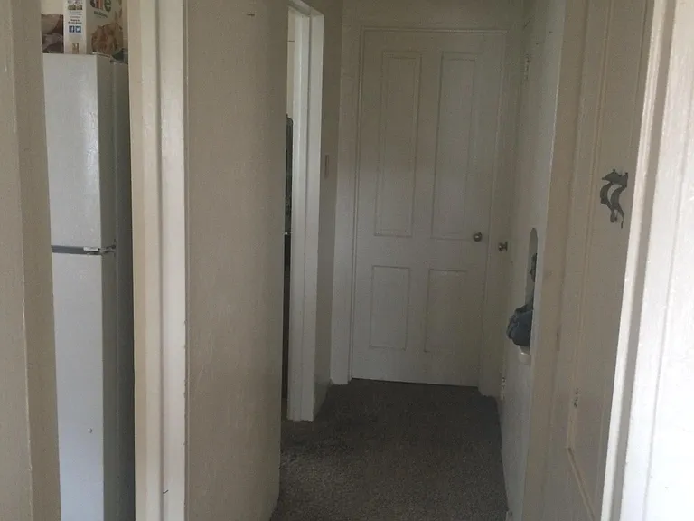 231 Placentia Ave — Photo 7