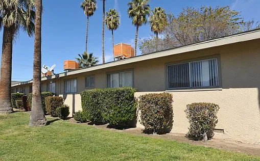 2 bed, $1,145 — Photo 3