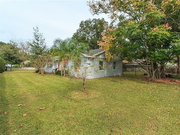 3rd image of 859 Wessex Pl