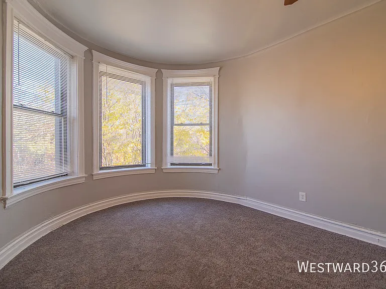 5610 S Michigan Ave #3N — Photo 3