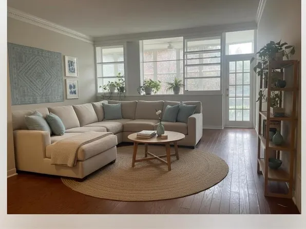 3060 Pharr Court North NW #Nw-123-123, Atlanta, GA 30305