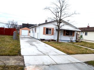 1437 Lillian St, Westland, MI