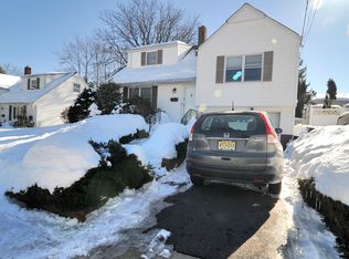 204 W Broad St, Bergenfield, NJ 07621