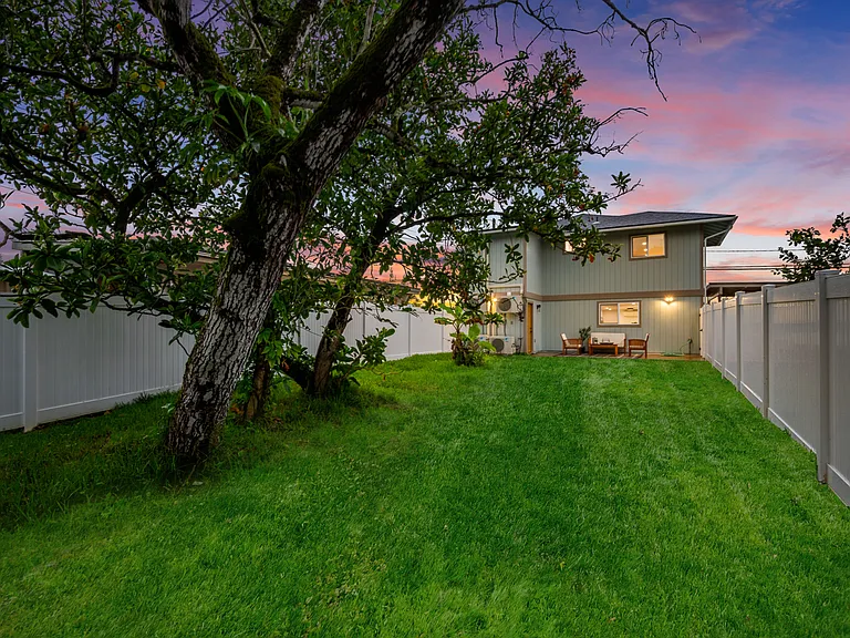 1576 California Ave #A — Photo 26