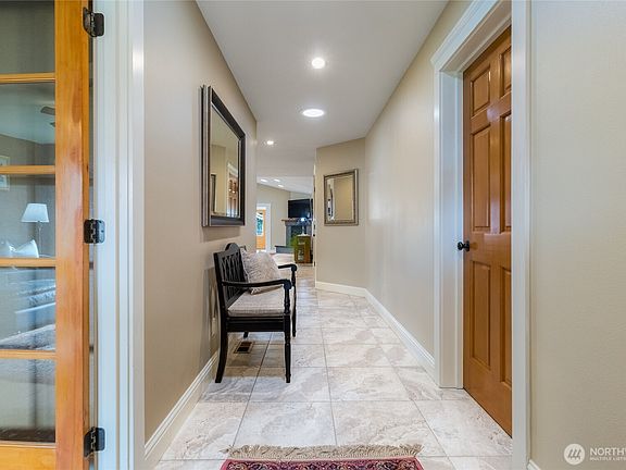 3rd image of 305 E Jackson Street