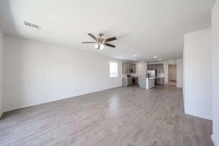5633 W McNeil St — Photo 20