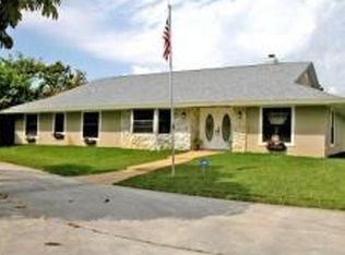 11105 SW Meadowlark Cir, Stuart, FL 34997