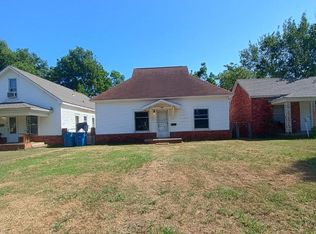 749 E Broadway St, Cushing, OK 74023