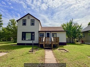 717 E 13th St, Grand Island, NE 68801